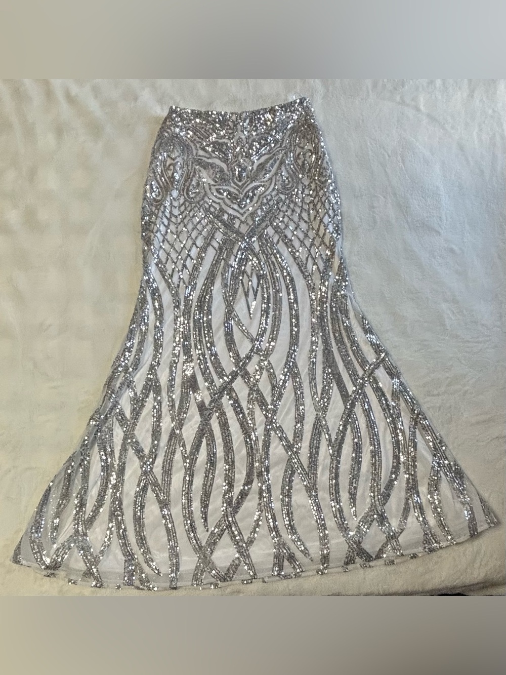 Camille La Vie Silver Sequin Geometric Art Deco Mermaid Maxi Skirt Size 6 - Picture 12 of 17